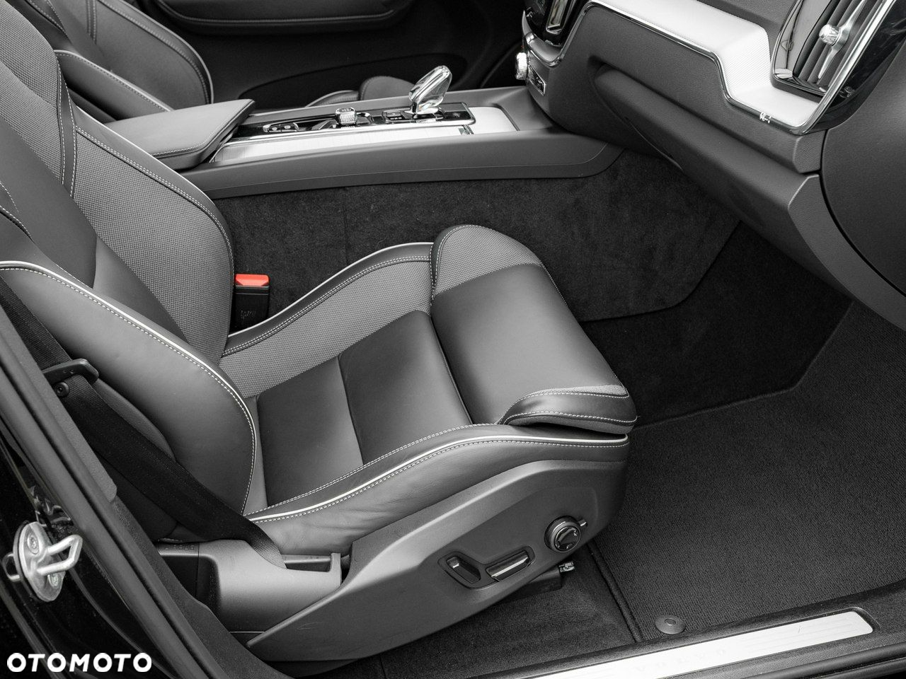 Volvo XC 60 - 33