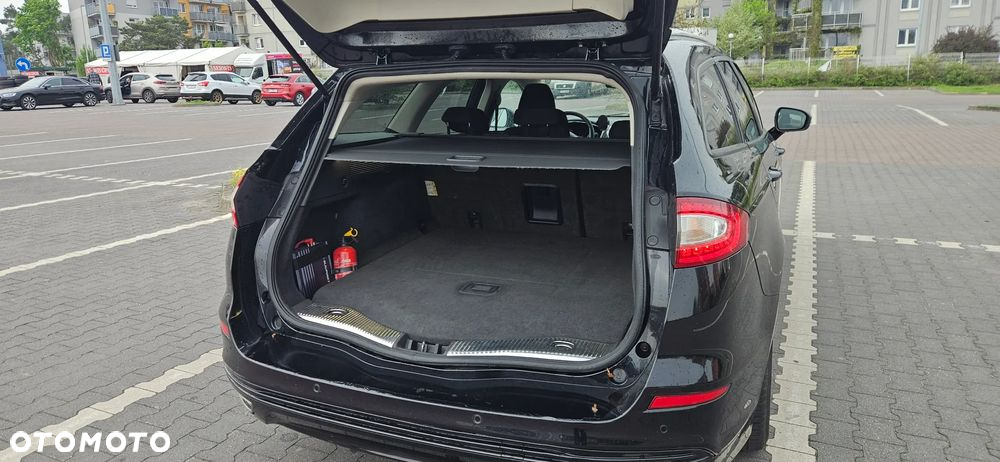 Ford Mondeo 2.0 TDCi Titanium - 11