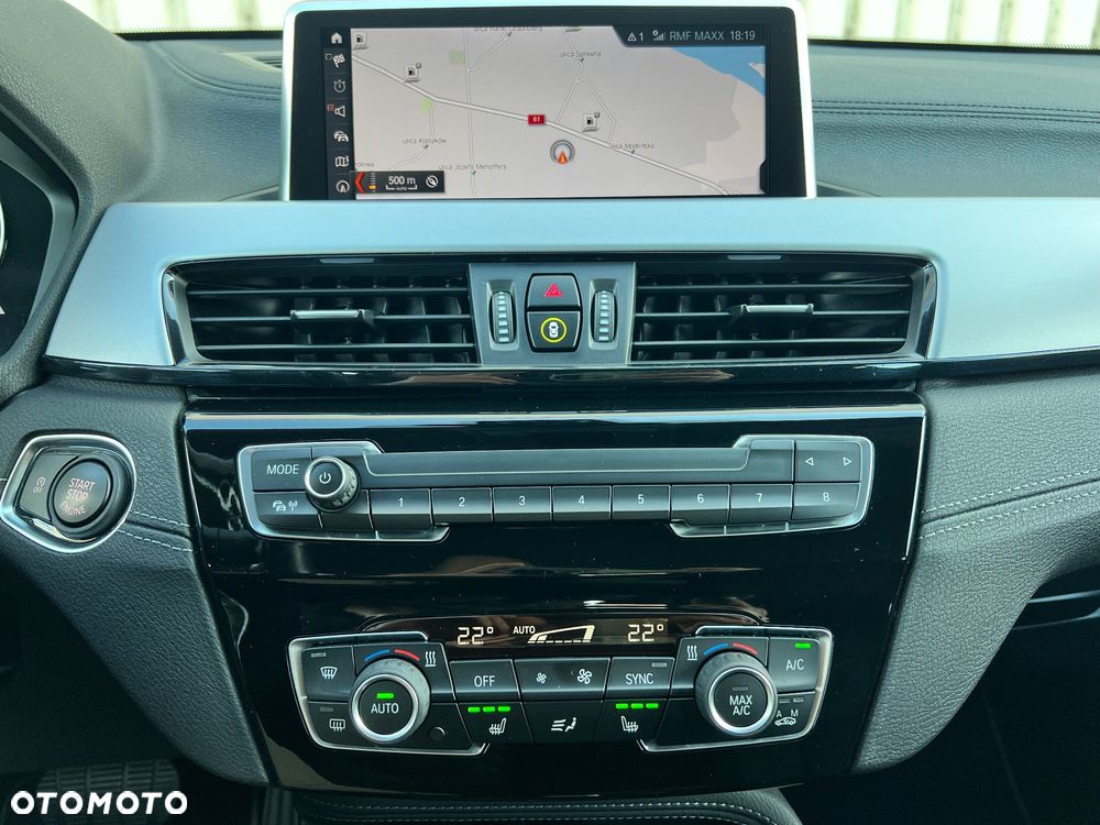 BMW X2 sDrive18i Business Edition - 24