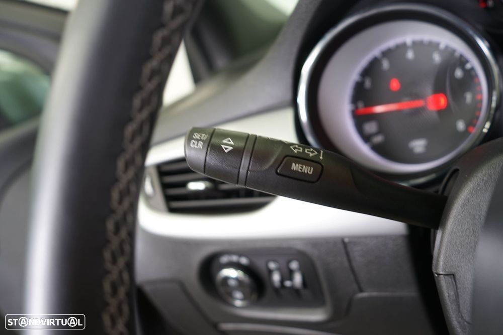 Opel Astra 1.2 T Business Edition S/S - 23