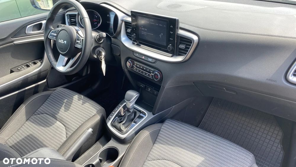 Kia XCeed 1.5 T-GDI M DCT - 16