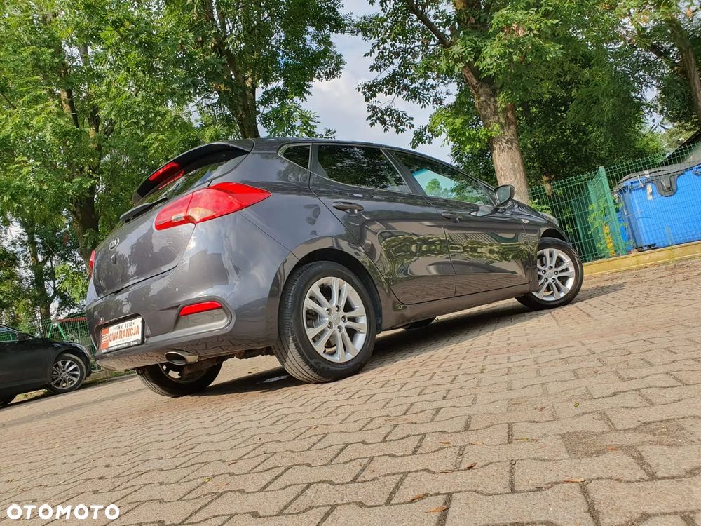 Kia Ceed 1.6 GDI XL - 29