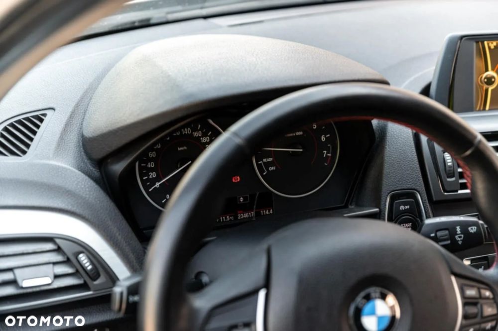 BMW Seria 1 116i Sport Line - 27