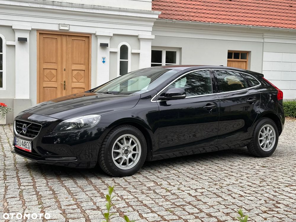 Volvo V40 D2 Summum - 9
