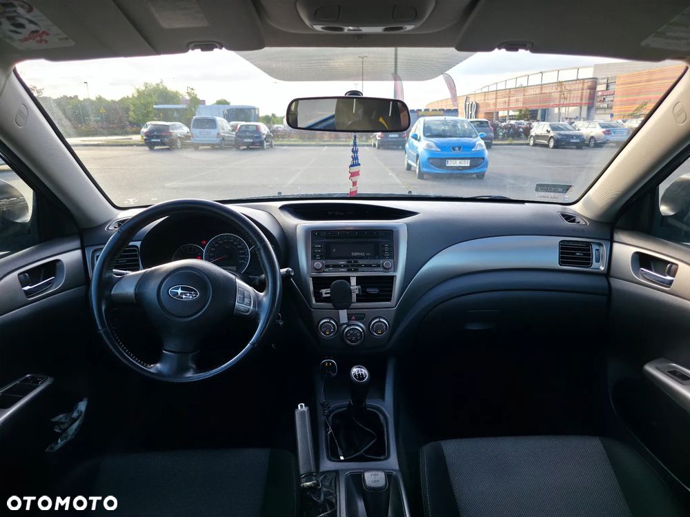 Subaru Impreza 2.0 RS - 8