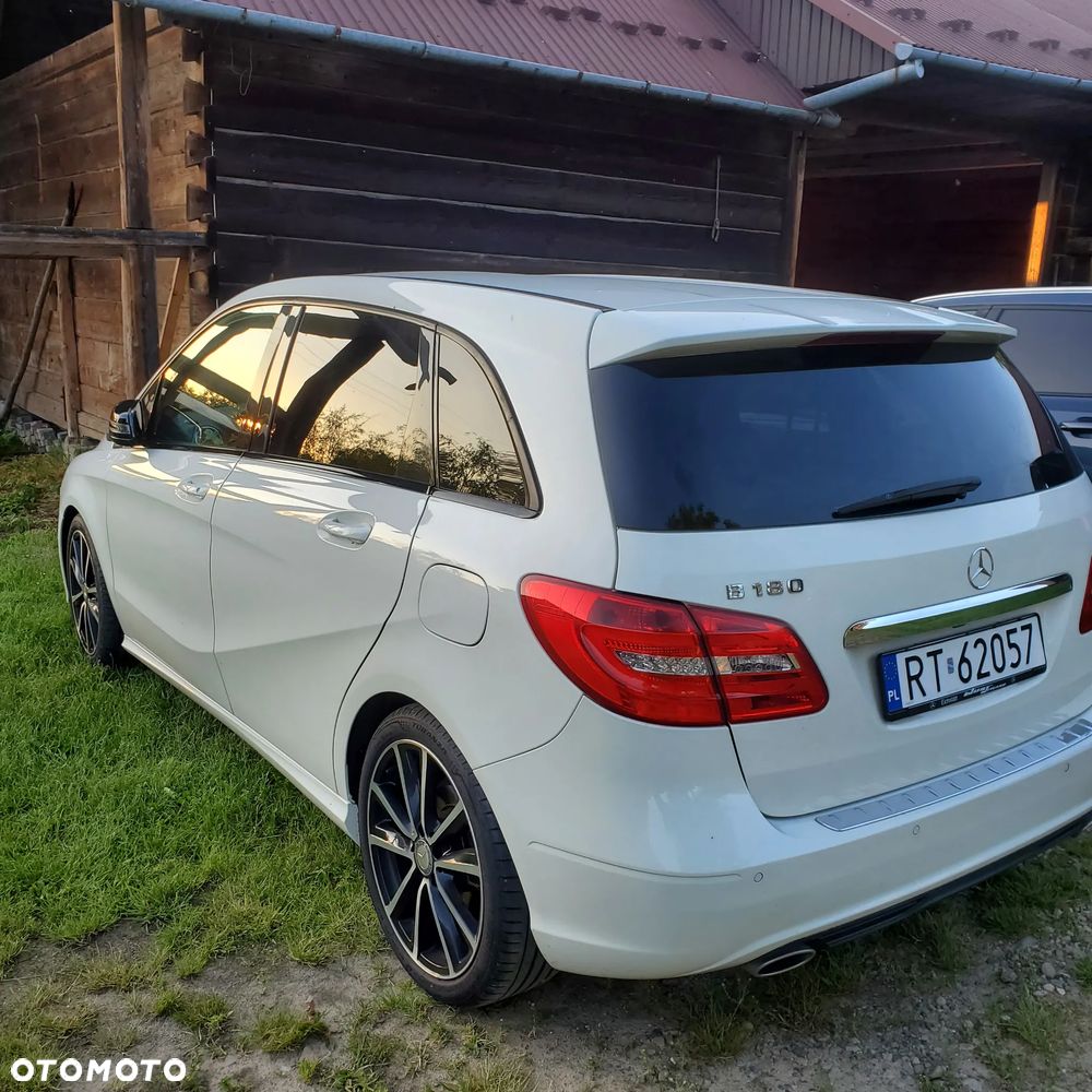 Mercedes-Benz Klasa B 180 - 4