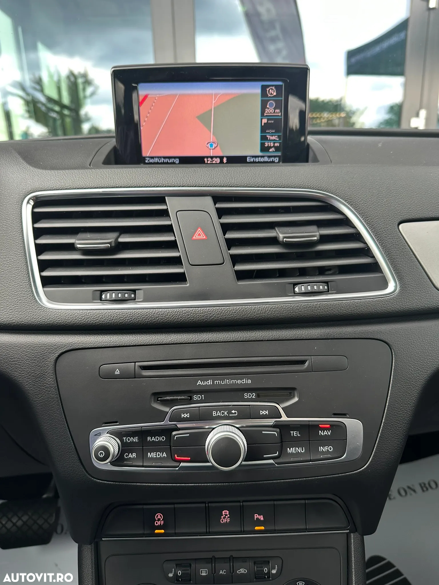 Audi Q3 2.0 TDI Quattro S-Tronic - 31