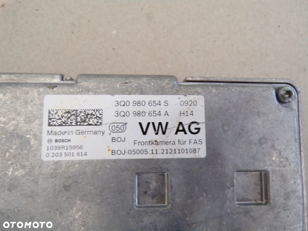 KAMERA ASYSTENT VOLKSWAGEN AUDI SKODA 3Q0980654S - 3