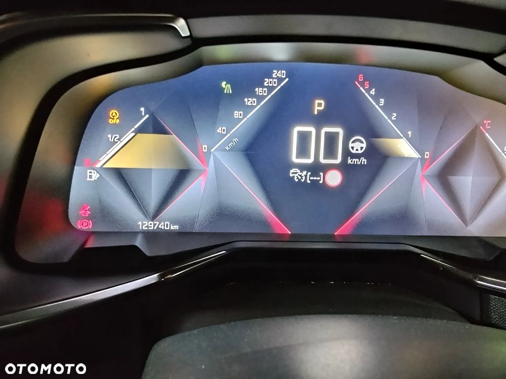 DS Automobiles DS 7 Crossback 2.0 BlueHDi Performance Line + - 19