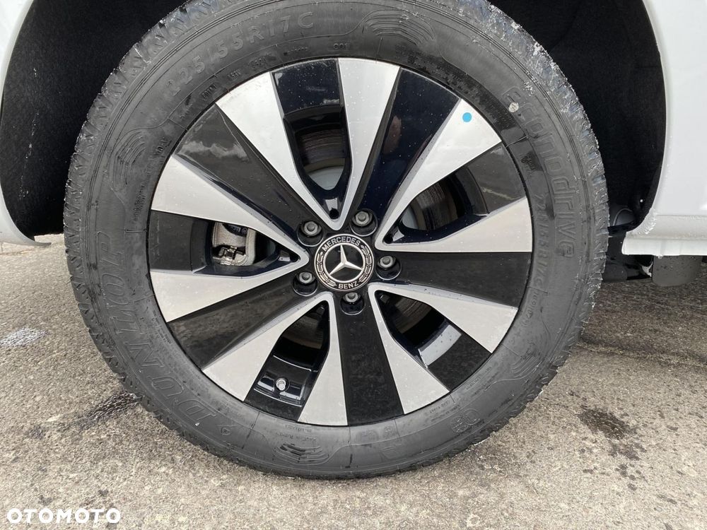 Mercedes-Benz Vito - 21