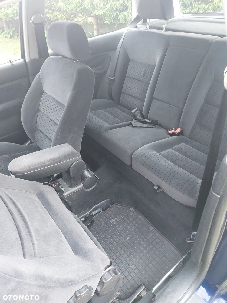 Volkswagen Golf 1.4 Basis - 8