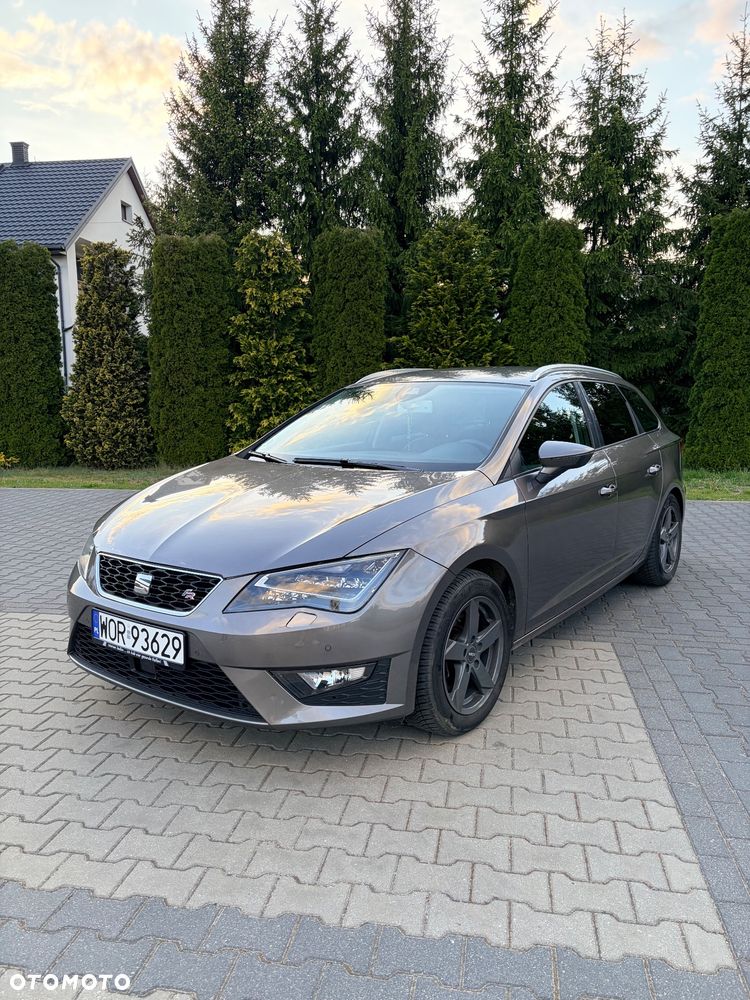 Seat Leon 2.0 TDI DPF Start&Stop DSG FR - 3