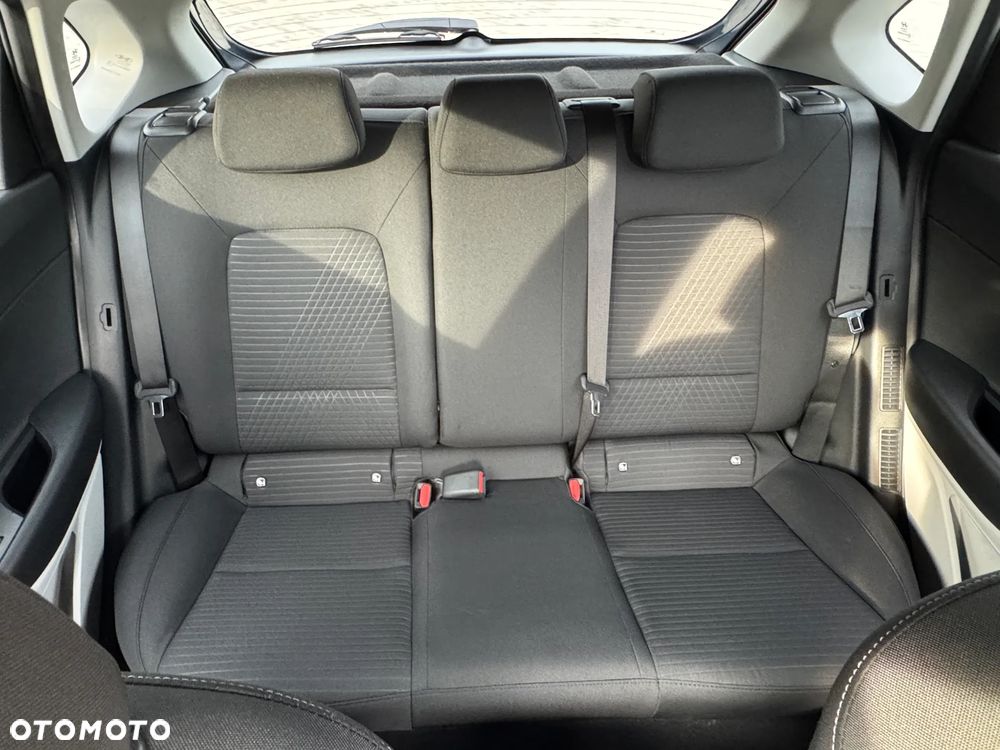 Hyundai i20 1.0 T-GDI 48V Comfort DCT - 15