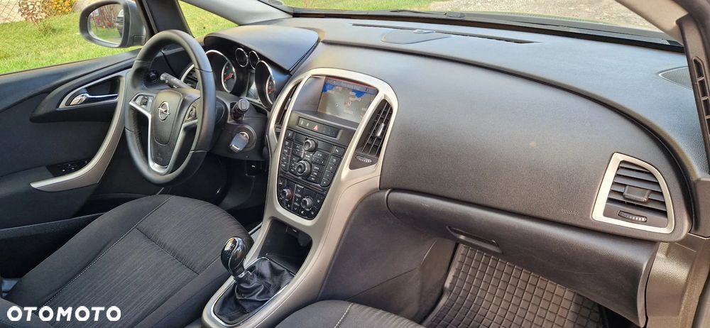 Opel Astra - 28