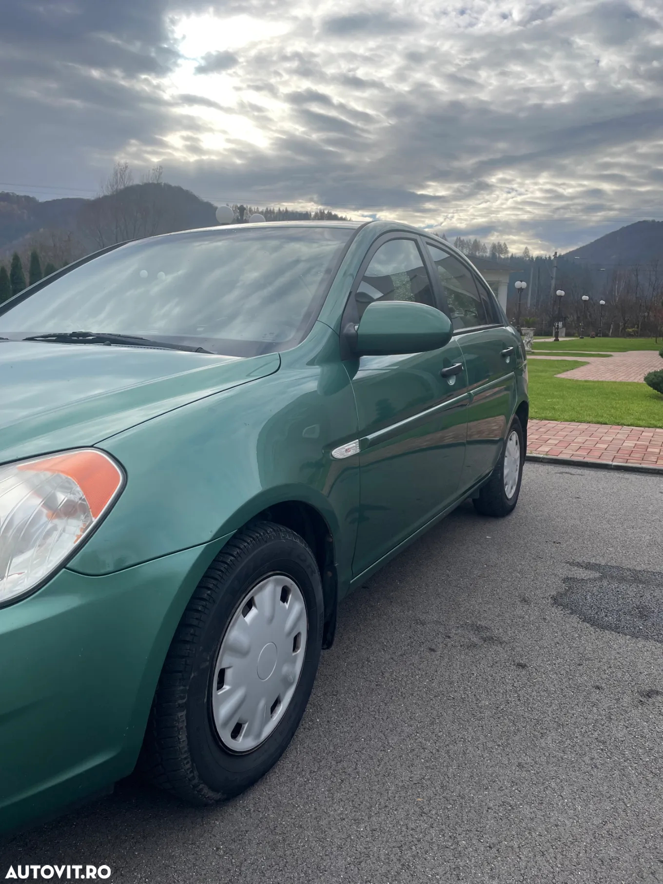 Hyundai Accent MC 1.4 DOHC GL STD - 5