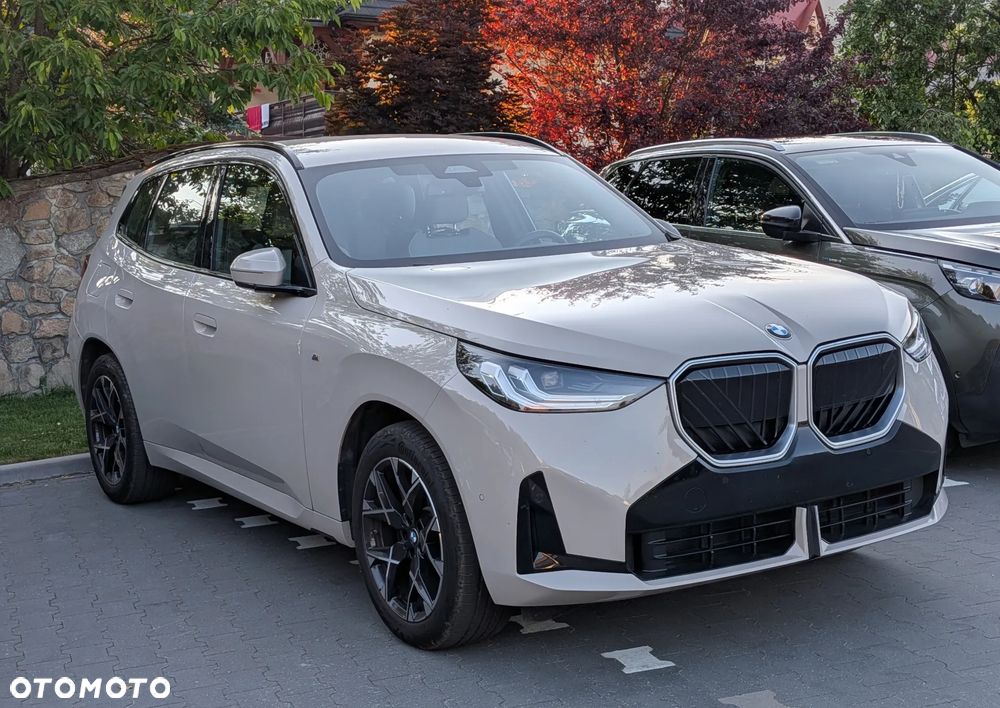 BMW X3 xDrive20 mHEV - 2