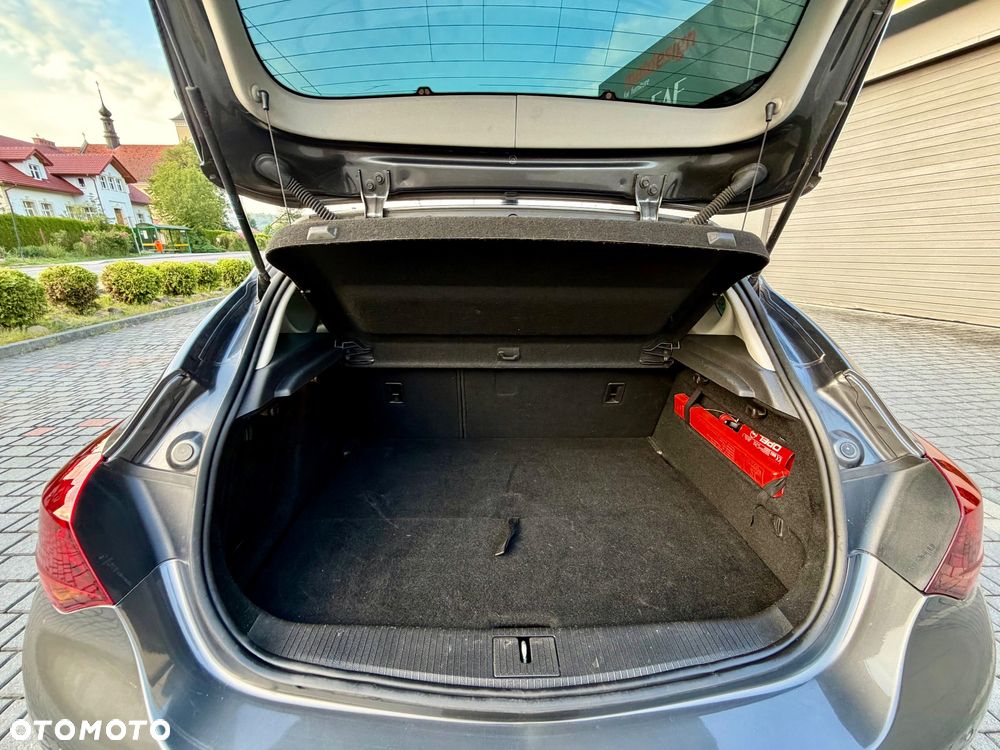 Opel Astra 1.4 Turbo Cosmo - 25