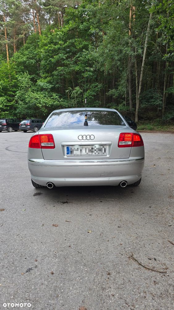 Audi A8 3.7 Quattro - 11