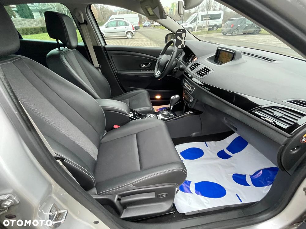 Renault Megane 2.0 140 CVT Bose Edition - 12