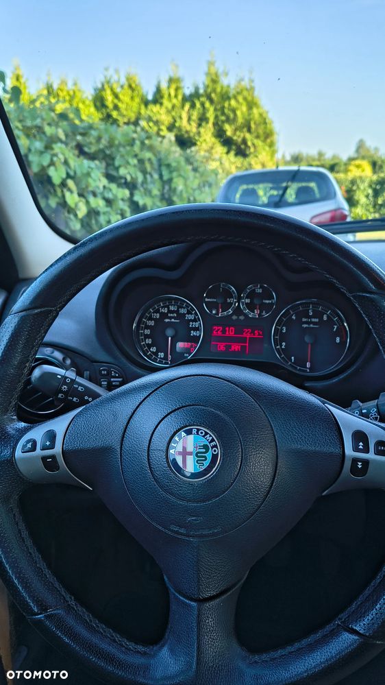 Alfa Romeo 147 1.6 T.S Progression - 5