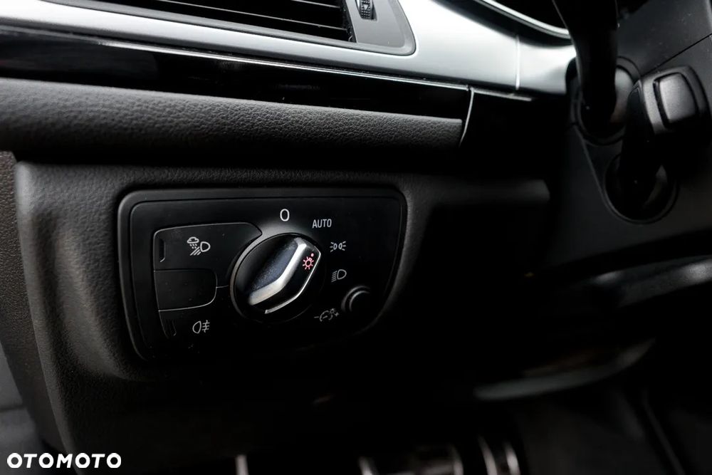 Audi A6 Avant 2.0 TDI ultra S tronic - 14