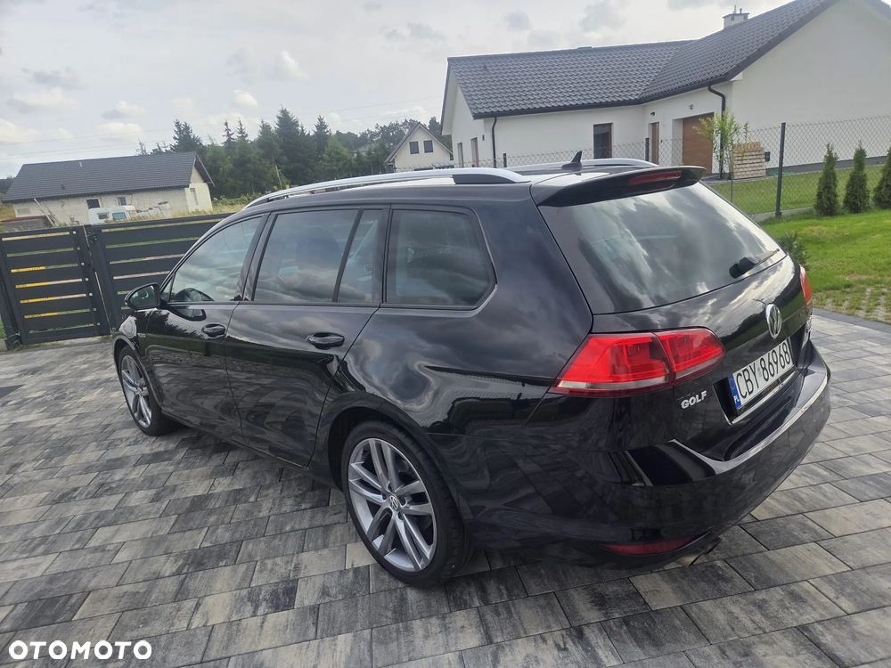 Volkswagen Golf 2.0 TDI BlueMotion Technology Lounge - 9