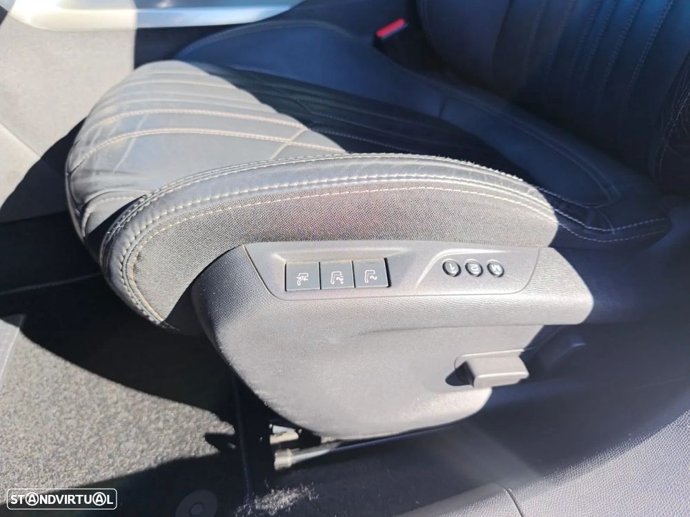 Peugeot 308 SW 1.6 BlueHDi Allure J17 - 11