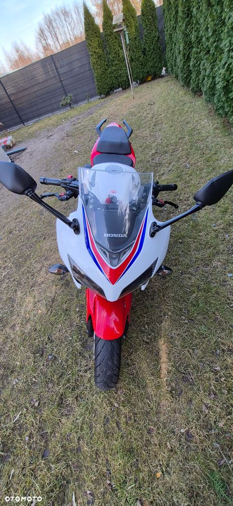 Honda CBR - 4