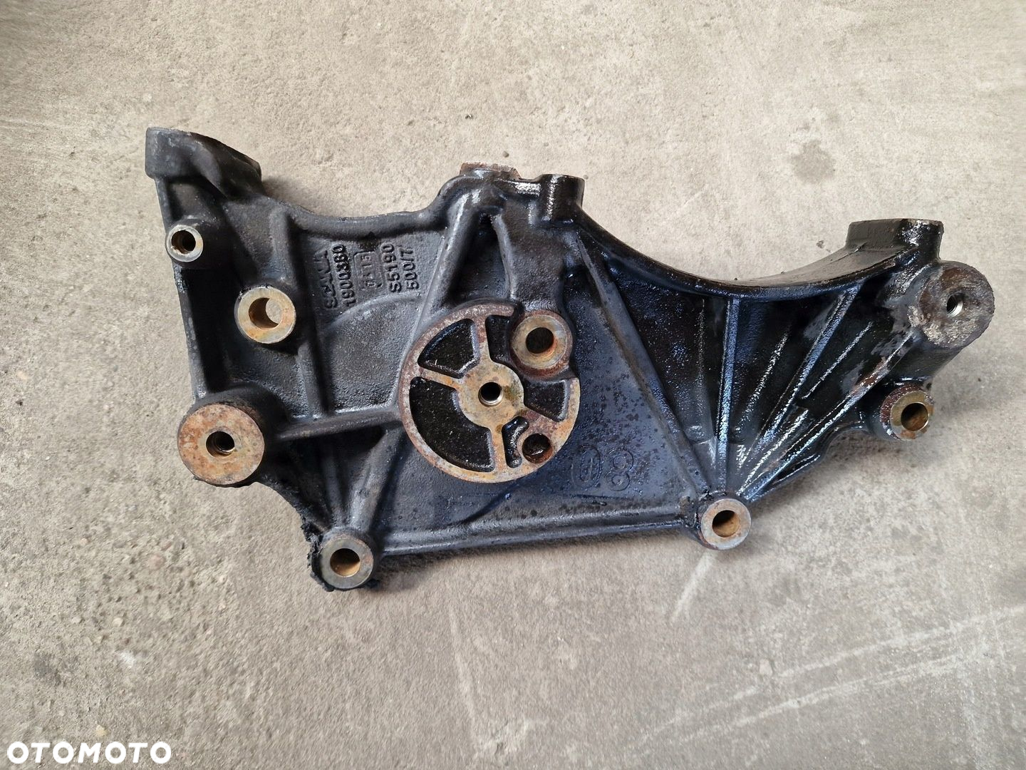 Podstawa Mocowanie Alternatora Sprężarki Scania R 1900380 - 2