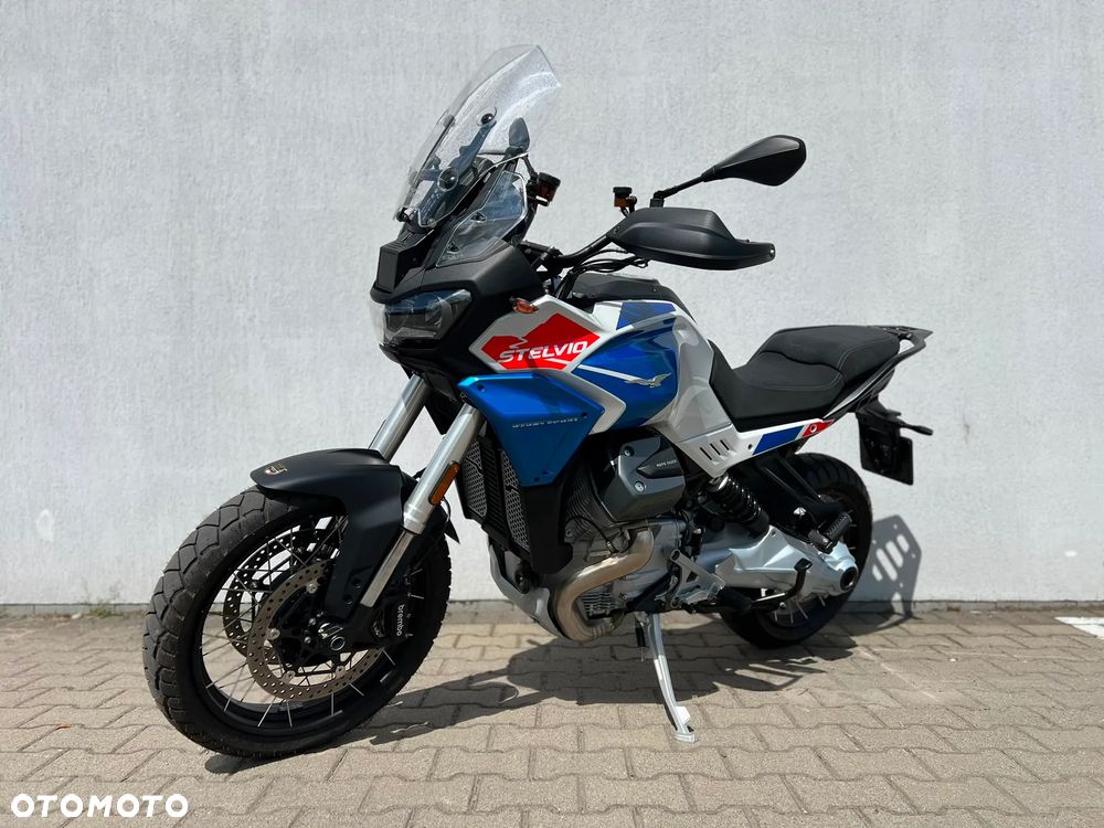 Moto Guzzi Stelvio - 4