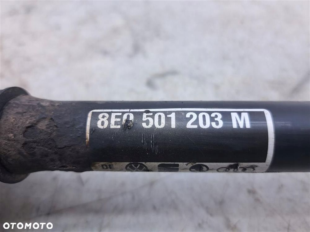 Półoś tylna tył prawa VW Passat B5 2,5 TDI 8E0501203M 2004-2010 - 1