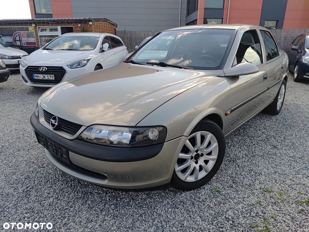 Opel Vectra 1.6 GLS - 1