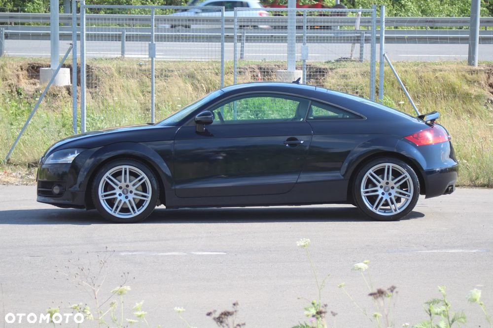 Audi TT Coupé - 4