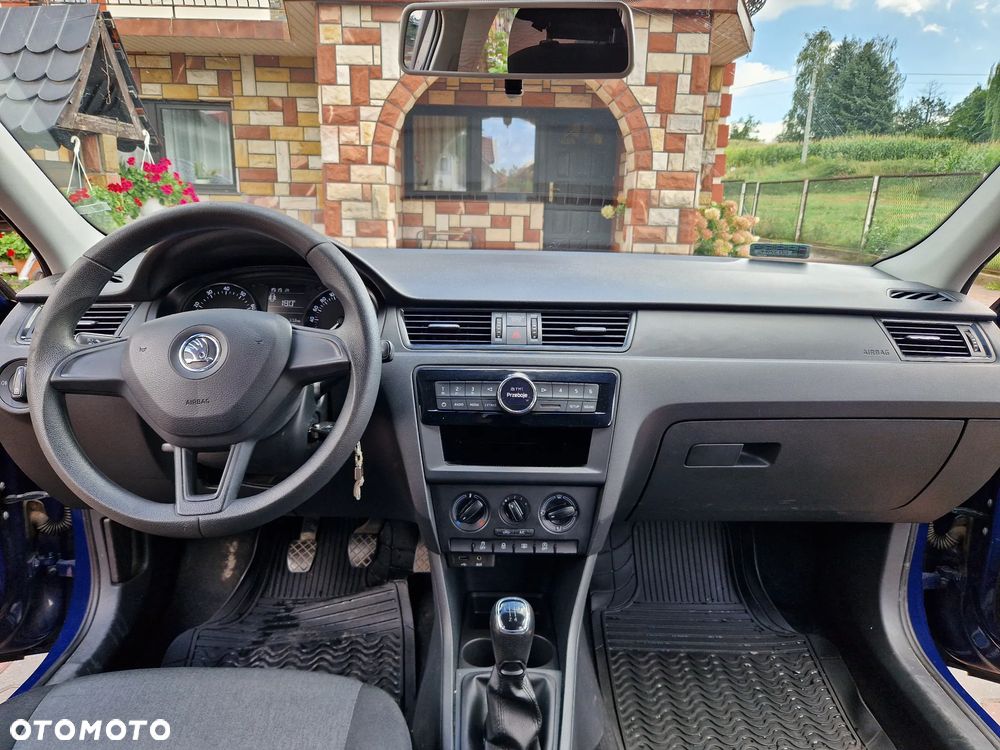 Skoda RAPID 1.2 TSI Ambition - 18