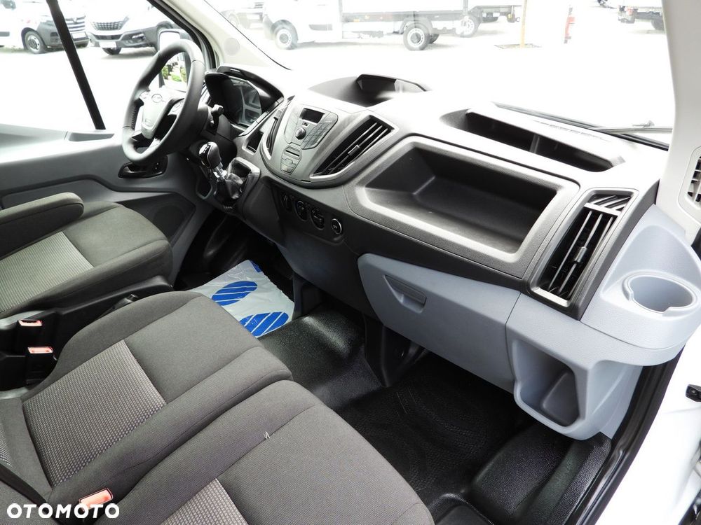 Ford TRANSIT FURGON CHŁODNIA  5*C KLIMATYZACJA  105KM - 38