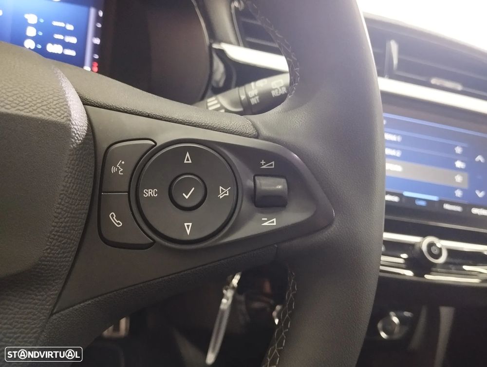 Opel Corsa 1.2 T GS - 20