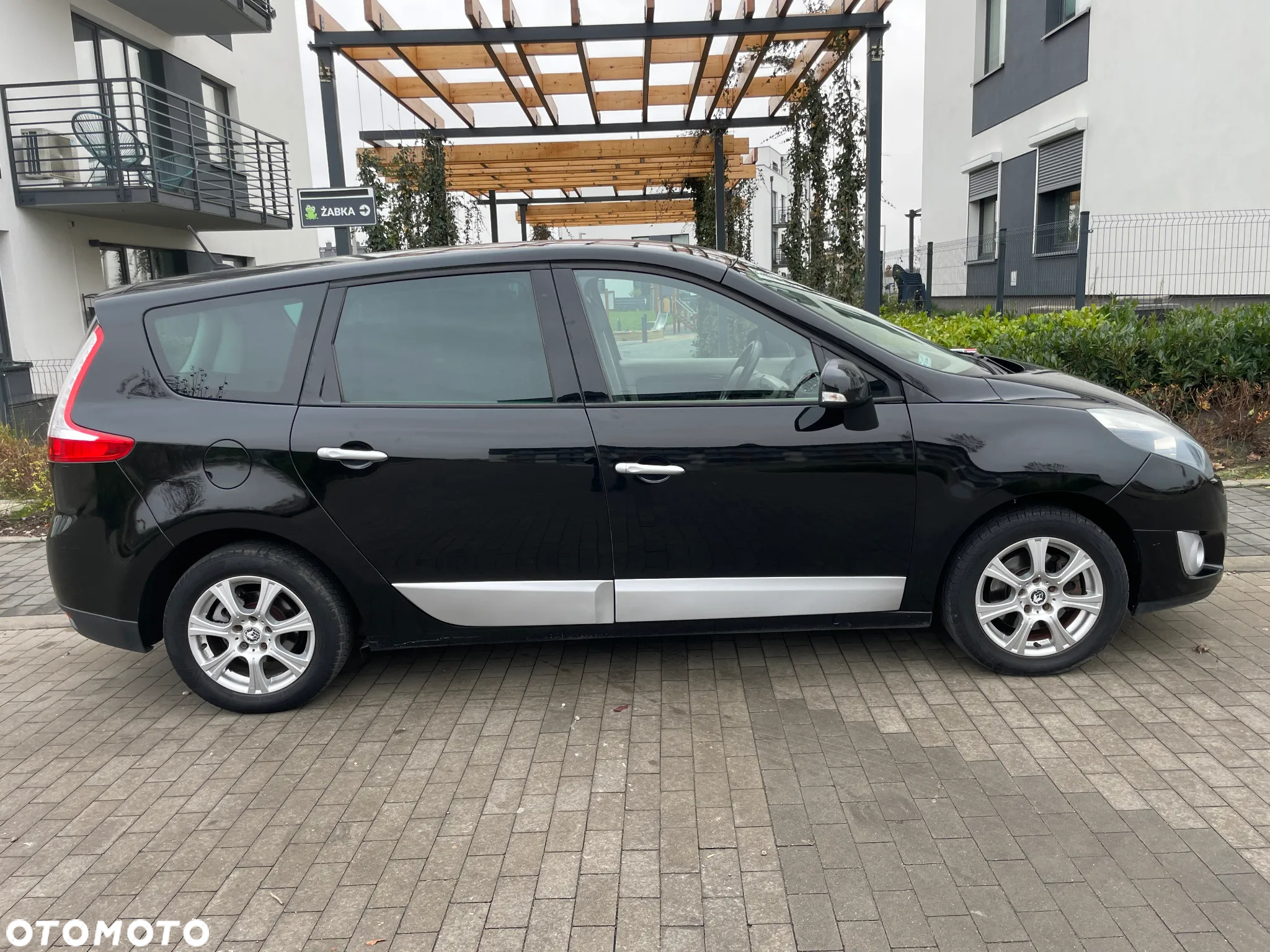Renault Grand Scenic Gr 1.9 dCi Bose Edition - 13