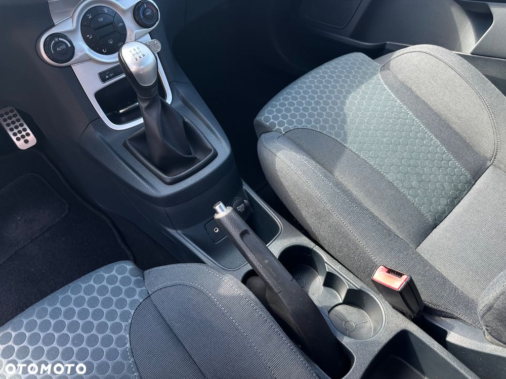 Ford Fiesta 1.6 Sport - 24