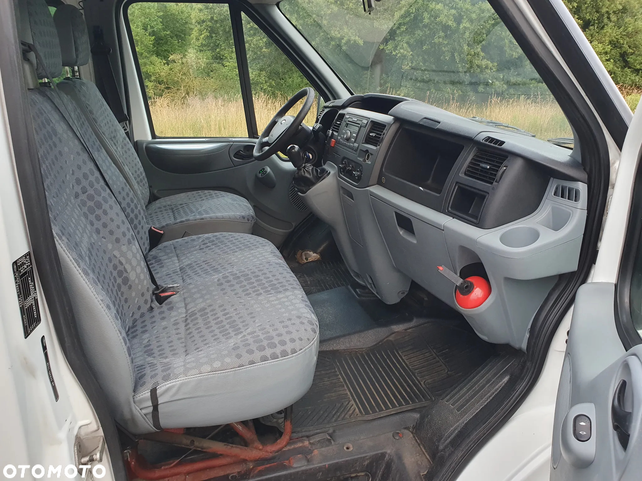 Ford Transit - 13