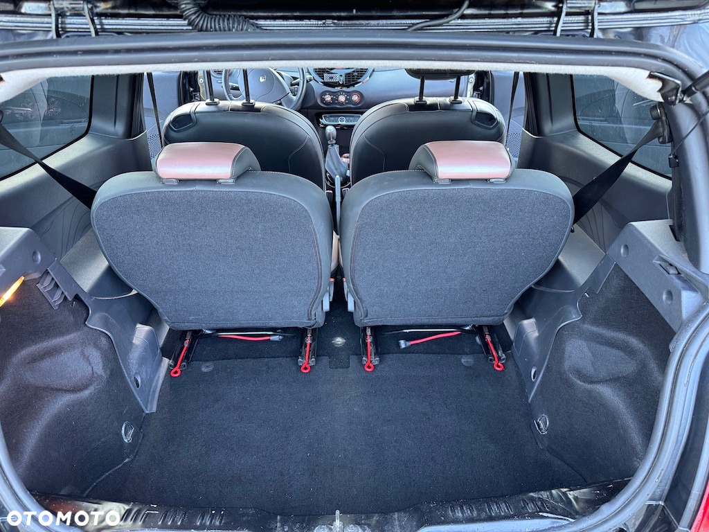 Renault Twingo 1.2 LEV 16V 75 Miss Sixty - 6