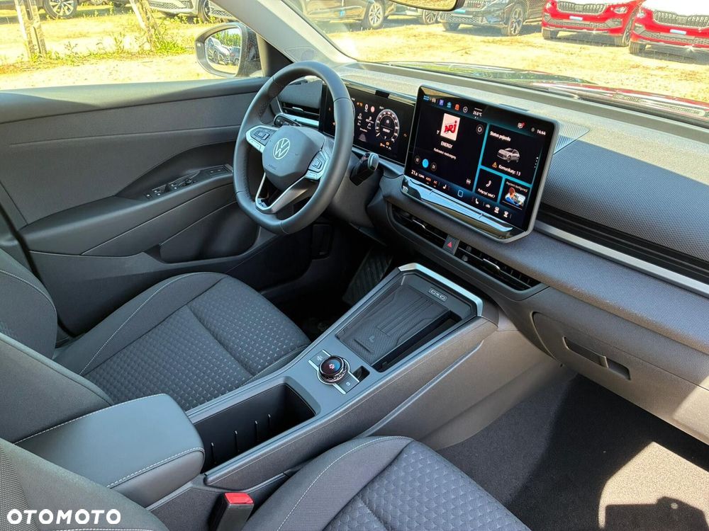 Volkswagen T-Roc - 25