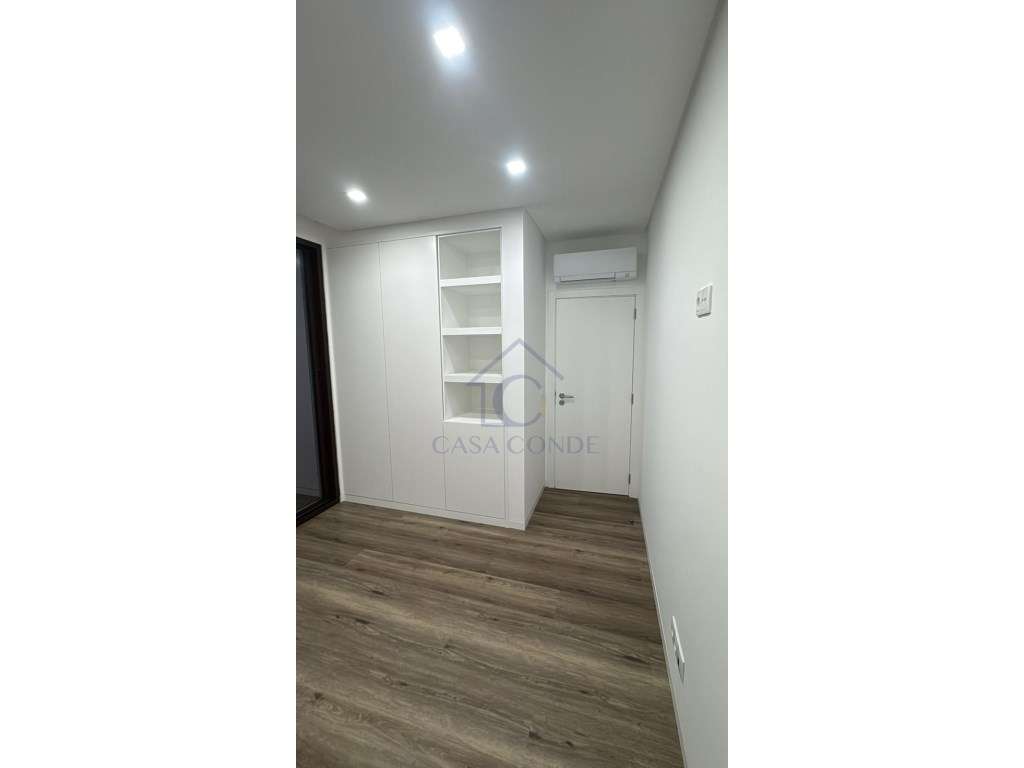 Excelentes Moradias V4 Duplex de Luxo - Grande imagem: 4/31
