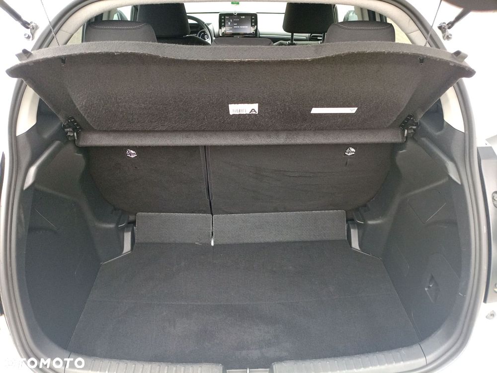 Toyota Yaris Hybrid 1.5 Comfort - 15
