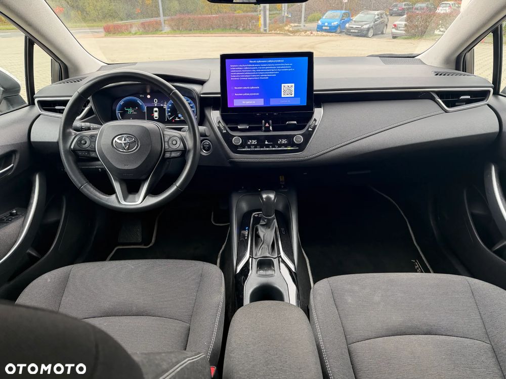 Toyota Corolla - 5