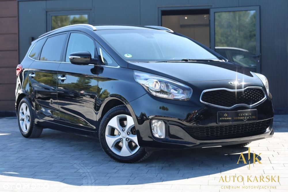Kia Carens - 5