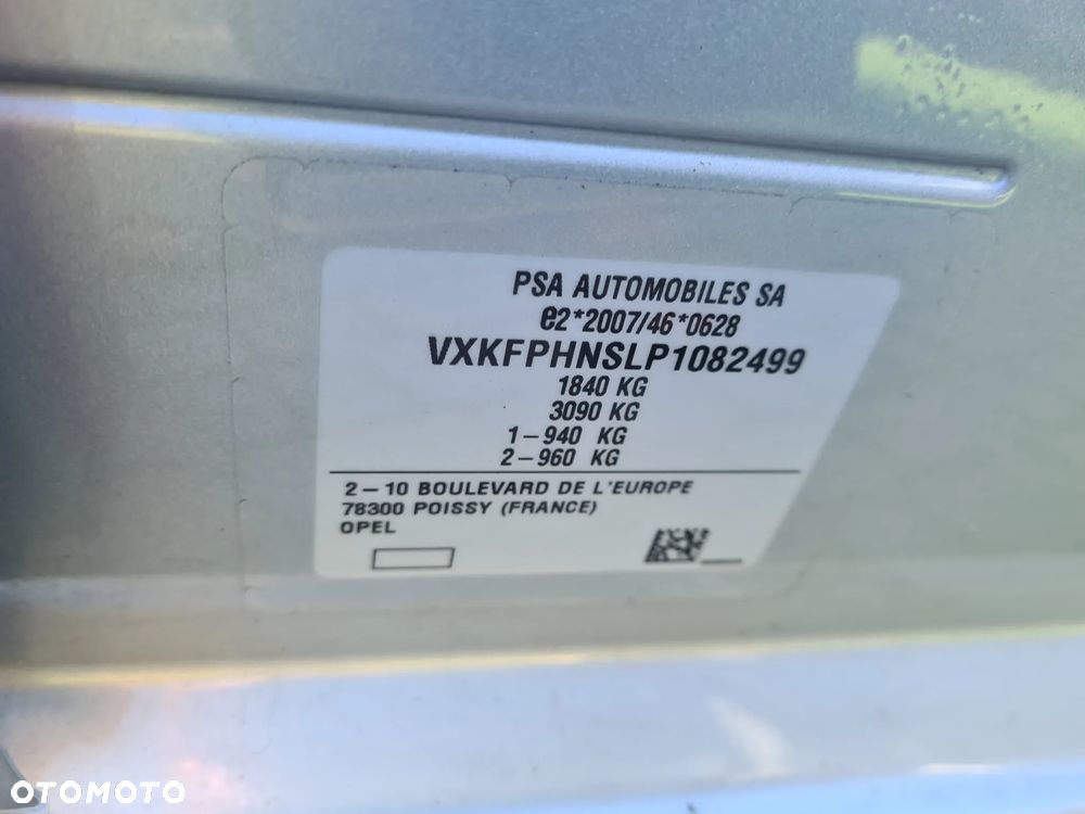 Opel Astra 1.2 Turbo GS Line - 19