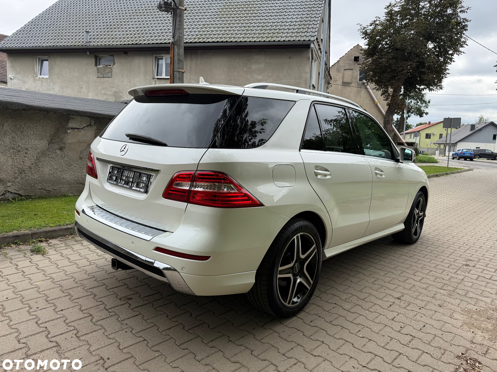 Mercedes-Benz ML 350 BlueTEC 4MATIC 7G-TRONIC - 14