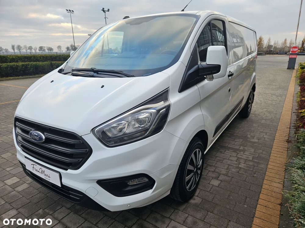 Ford Transit Custom - 34