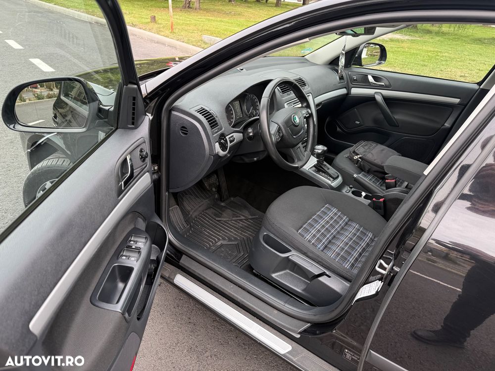 Skoda Octavia - 30