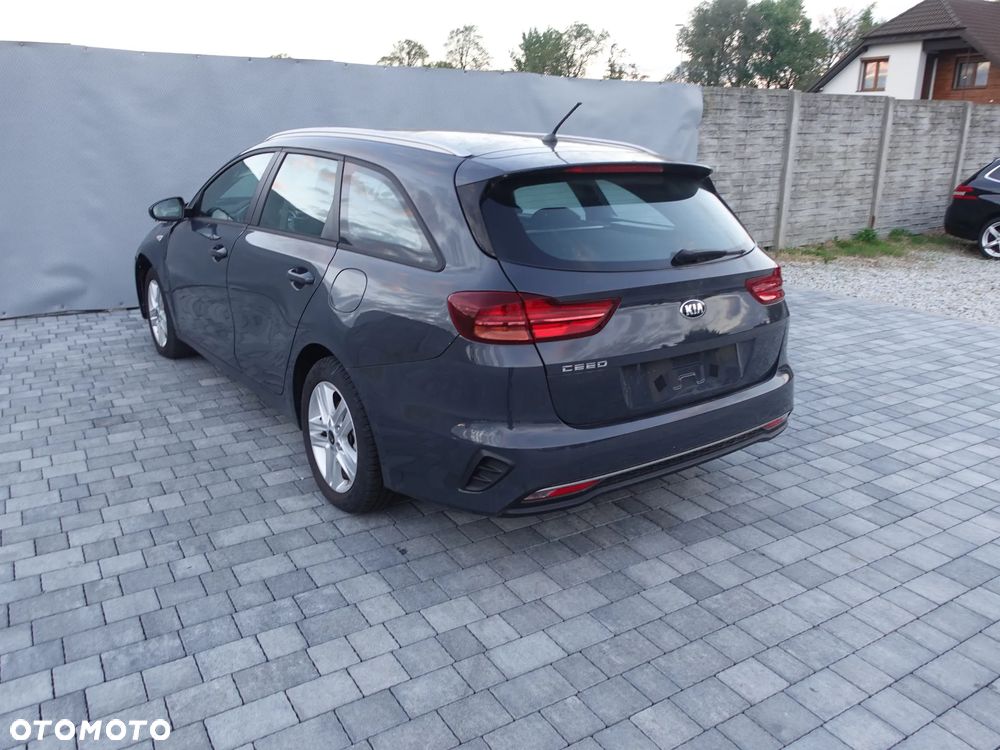 Kia Ceed 1.4 Vision - 2
